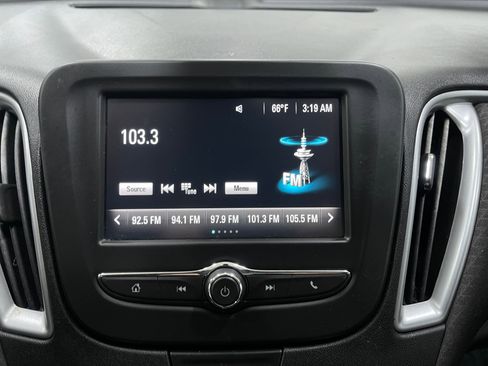 Used 2018 Chevrolet Malibu LS FWD image 23