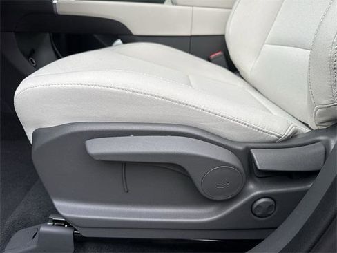 New 2026 Hyundai Santa Fe SE image 14