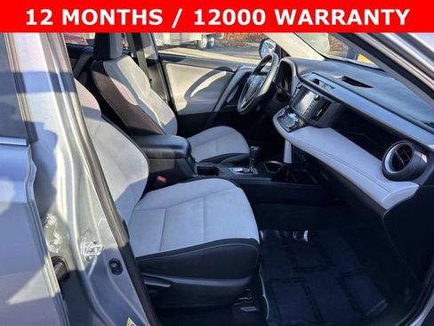 Used 2017 Toyota RAV4 XLE image 9