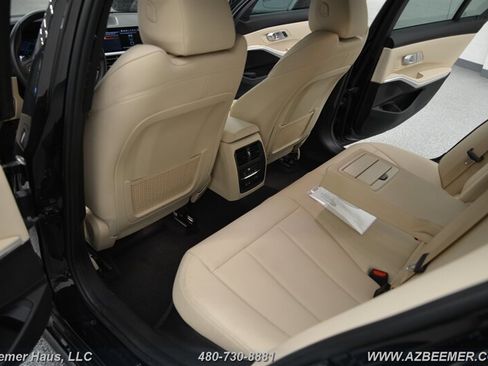 Used 2020 BMW 330i Sedan w/ Driving Assistance Package image 25