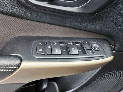 Used 2017 Jeep Cherokee Sport w/ Trailer Tow Group AWD/4WD image 24