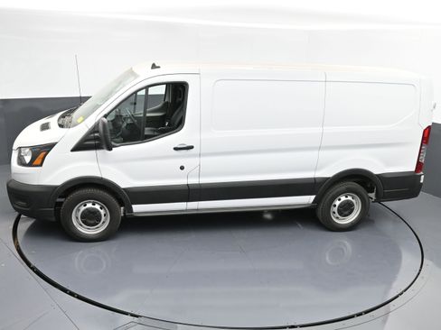 Used 2024 Ford Transit 150 Base image 28