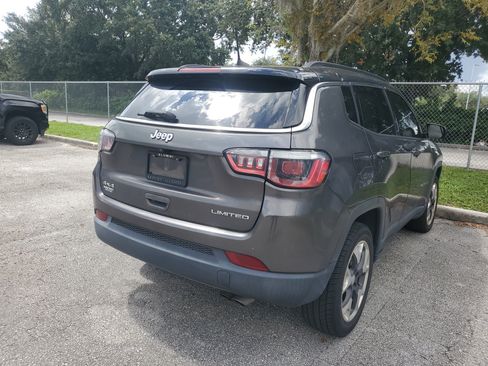 Used 2018 Jeep Compass Limited w/ Navigation Group AWD/4WD image 5