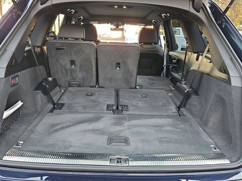 Certified 2025 Audi Q7 2.0T Premium w/ Convenience Plus Package image 17