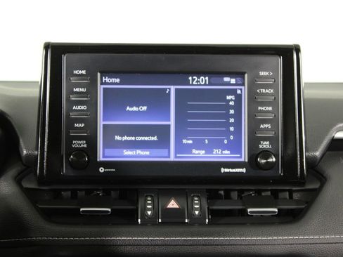 Used 2021 Toyota RAV4 XLE Premium image 8