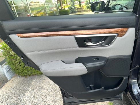Used 2017 Honda CR-V EX image 17
