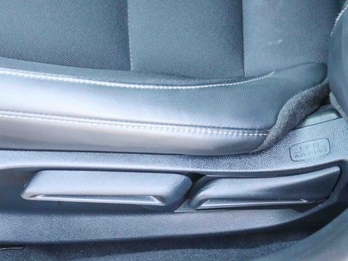 Used 2024 Honda Civic Sport image 25