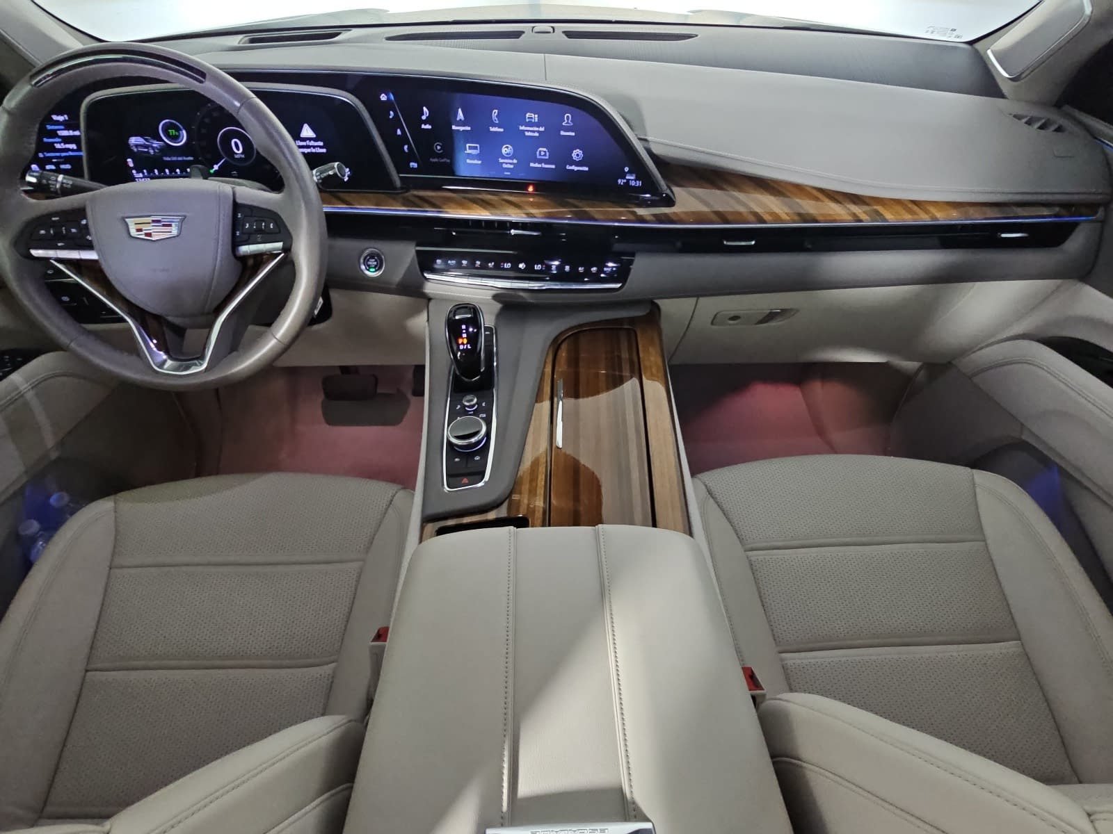 Used 2024 Cadillac Escalade Sport Platinum RWD image 11