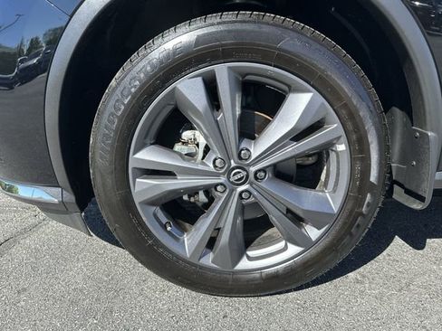 Certified 2024 Nissan Murano Platinum w/ Cargo Package image 9