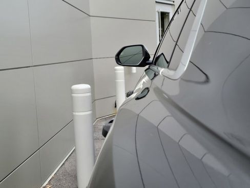 Used 2025 Audi Q8 Premium w/ Convenience Package image 45