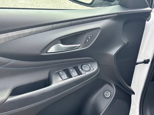 New 2026 Buick Envista Sport Touring w/ Convenience I Package FWD image 22