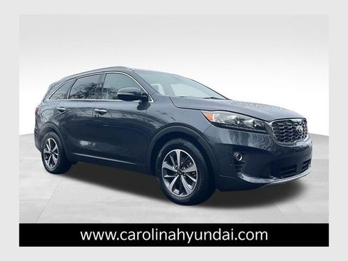 Used 2019 Kia Sorento EX image 1