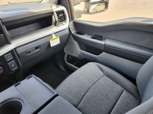 New 2026 Ford F250 XL w/ STX Appearance Package AWD/4WD image 15