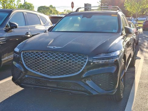 Certified 2023 Genesis GV70 2.5T w/ Sport Prestige Package AWD/4WD image 2