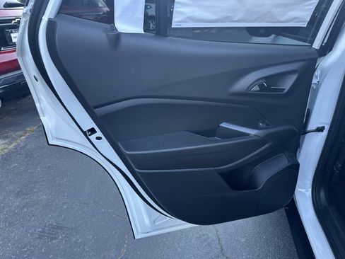 New 2026 Chevrolet Trax RS w/ Driver Confidence Package image 20