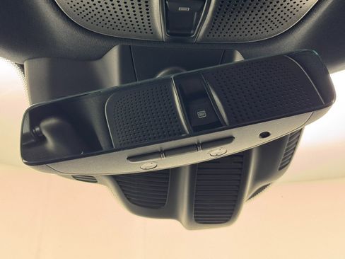 Used 2021 Mercedes-Benz E 350 Sedan w/ Premium Package image 36