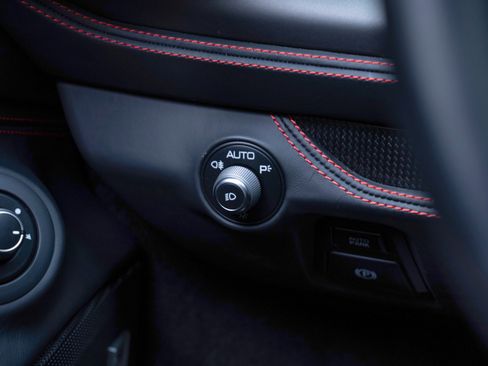 Used 2021 Ferrari F8 Tributo RWD image 65