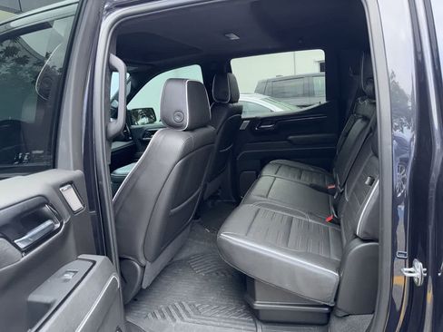 Used 2024 GMC Sierra 1500 AT4X w/ AT4X AEV Edition AWD/4WD image 15