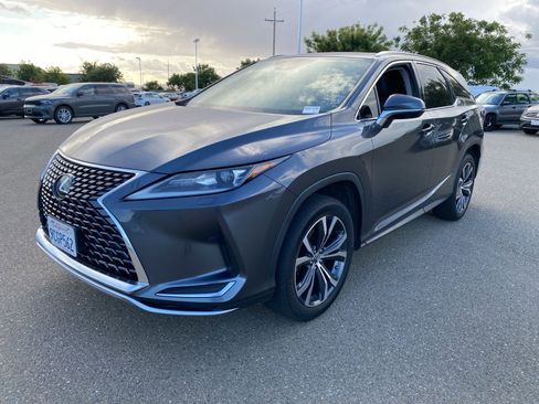 Used 2022 Lexus RX 350L FWD w/ Premium Package image 1