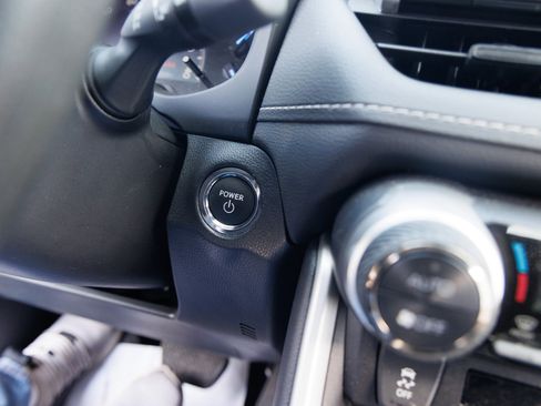 Certified 2025 Toyota RAV4 XLE image 20