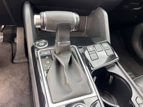 Used 2025 Kia Sportage X-Line image 15