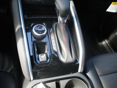 New 2025 Chevrolet Colorado Z71 w/ Z71 Convenience Package 2 image 17