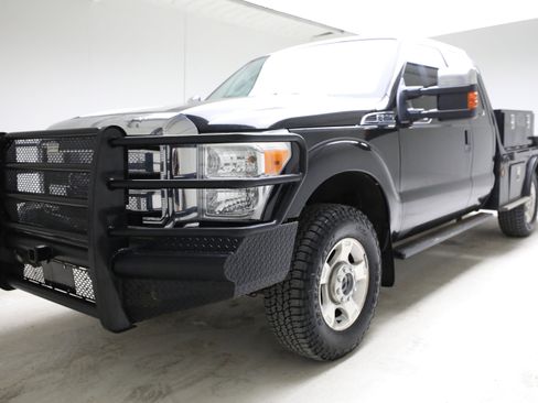 Used 2011 Ford F250 XLT w/ XLT Appearance Pkg image 1