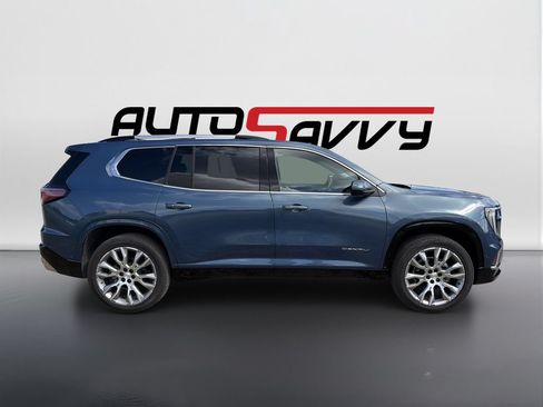 Used 2025 GMC Acadia Denali w/ Super Cruise Package FWD image 4