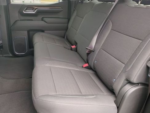 Used 2024 Chevrolet Silverado 1500 LT image 22
