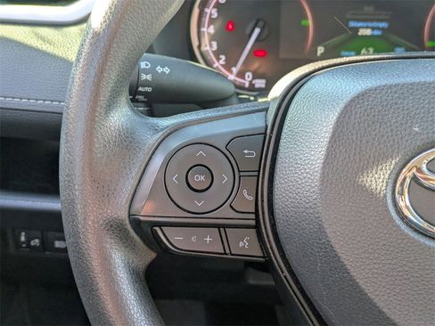 Used 2024 Toyota RAV4 XLE image 17