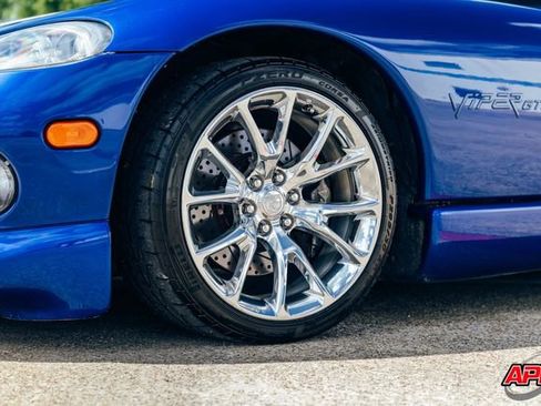 Used 1996 Dodge Viper GTS RWD image 71