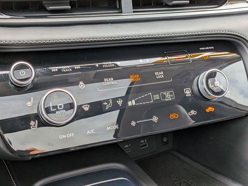 Used 2022 INFINITI QX60 Sensory w/ Vision Package AWD/4WD image 20