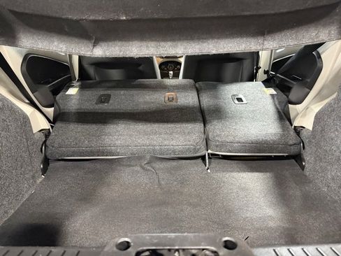 Used 2013 Ford Fiesta S image 28