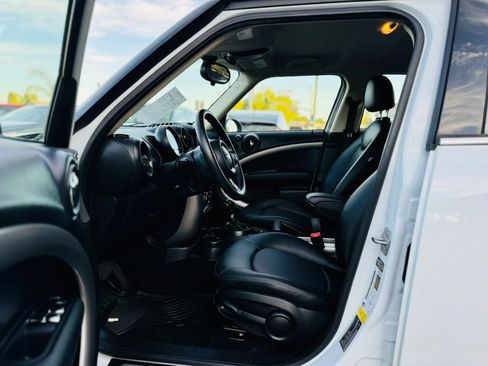 Used 2014 MINI Cooper Countryman FWD image 10