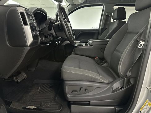 Used 2019 Chevrolet Silverado 1500 LT w/ All Star Edition AWD/4WD image 10