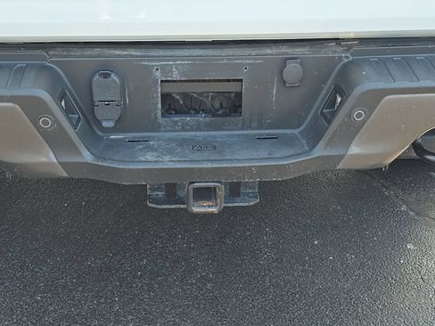 Used 2022 Ford F150 Raptor w/ Equipment Group 801A High AWD/4WD image 78