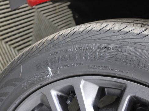 Used 2022 Jeep Compass Limited w/ (RED) Package image 43