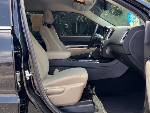 Used 2019 Dodge Durango SXT AWD/4WD image 17