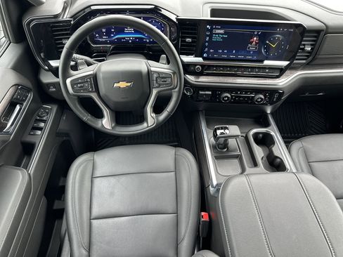 Certified 2024 Chevrolet Silverado 1500 LTZ w/ LTZ Convenience Package II image 24