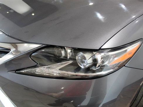 Used 2017 Lexus ES 350 w/ Luxury Package FWD image 10