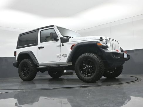 Used 2020 Jeep Wrangler Sport image 45