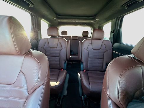 Used 2024 Kia Telluride SX Prestige image 27