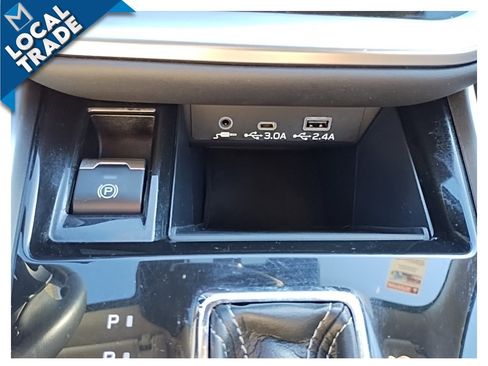 Certified 2024 Subaru Legacy Limited image 36