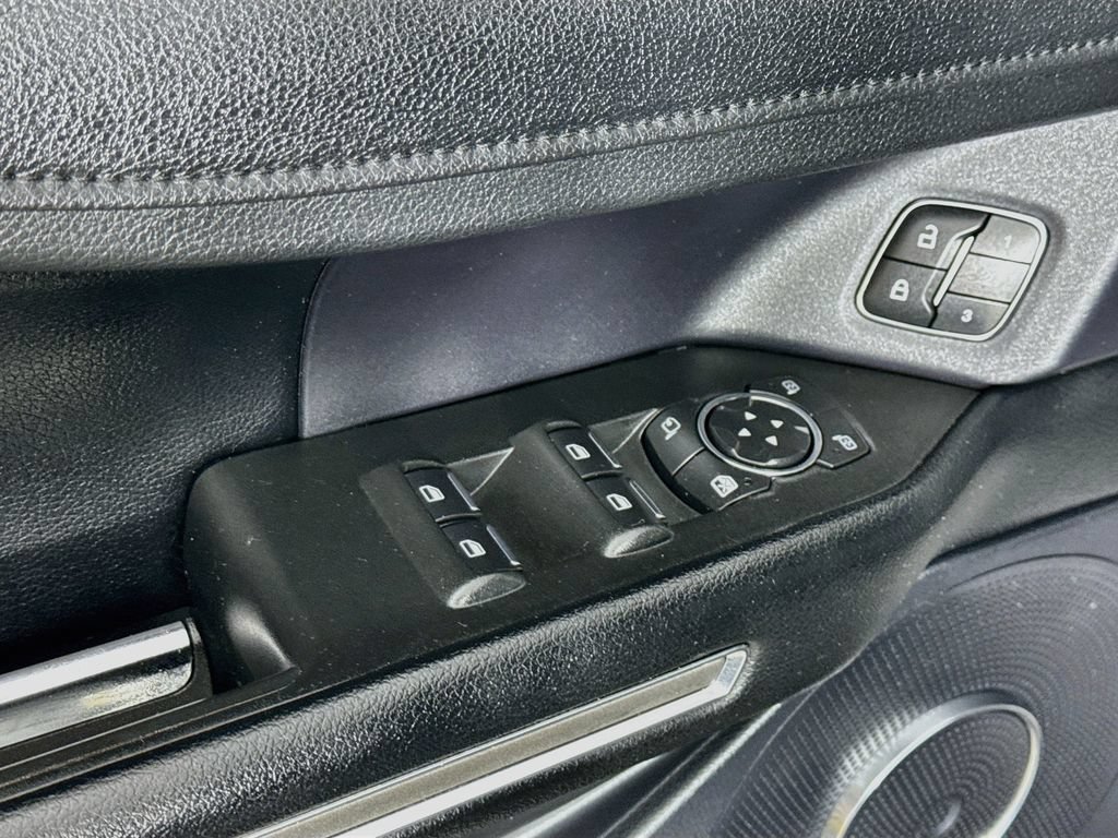 Used 2021 Ford Expedition XLT RWD image 19