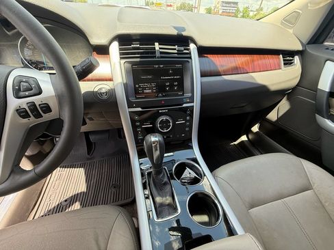 Used 2014 Ford Edge Limited w/ Driver Entry Package FWD image 15