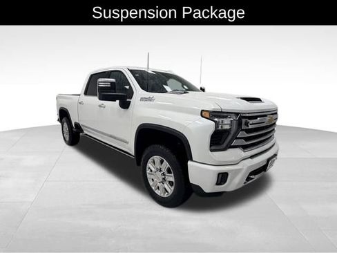 Certified 2025 Chevrolet Silverado 2500 High Country w/ Technology Package image 8