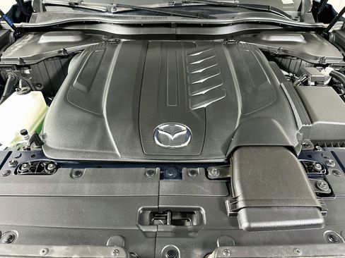 Used 2025 MAZDA CX-90 3.3 Turbo w/ Preferred Package AWD/4WD image 37