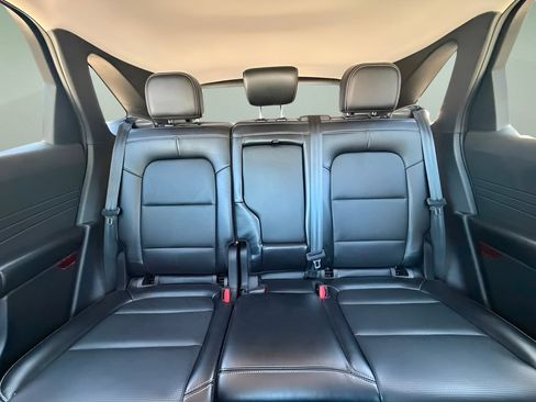 Used 2024 Ford Escape Platinum AWD/4WD image 24