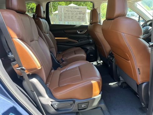 Used 2025 Subaru Ascent Touring AWD/4WD image 13
