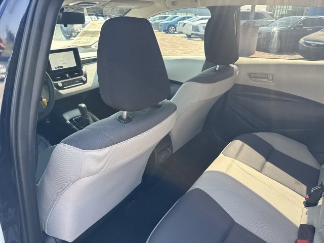 Used 2023 Toyota Corolla LE FWD image 25
